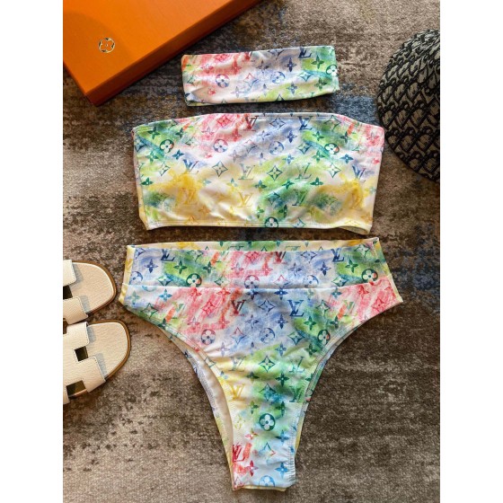 Louis Vuitton New Two-Piece Swimsuit Three-Piece Set