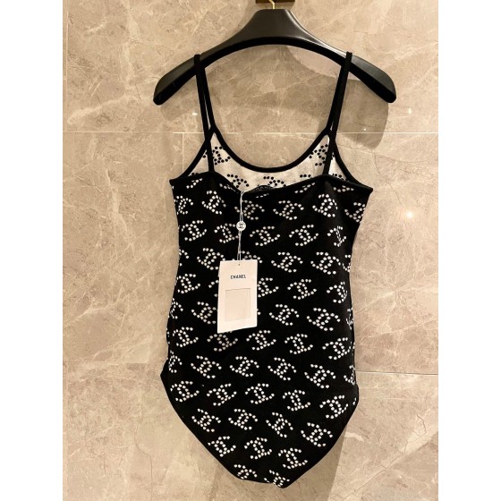 Chanel new imported knitted swimsuit