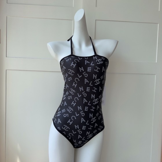 Chanel spring and summer new swimsuit