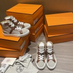 Hermes latest Kelly buckle small white shoes sneakers