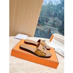 Hermes pure steel kelly lock slippers