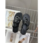 Hermes thick bottom H drag