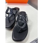 Hermes thick bottom H drag