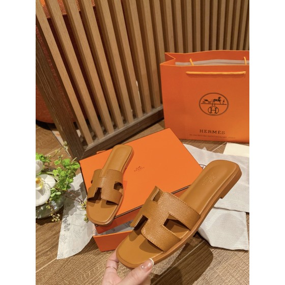 Hermes new revision of the first layer of cowhide