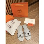 Hermes new revision of the first layer of cowhide