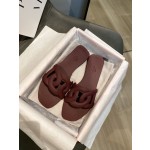 Hermes Pig Nose Classic Slippers