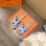 Hermes new woven slippers