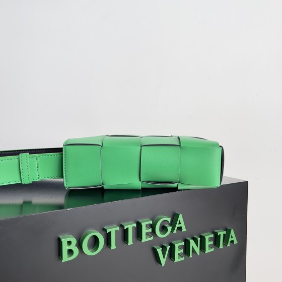 Bottega Veneta BV Mobile Phone Bag Parrot Green/Black #729298