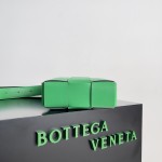 Bottega Veneta BV Mobile Phone Bag Parrot Green/Black #729298