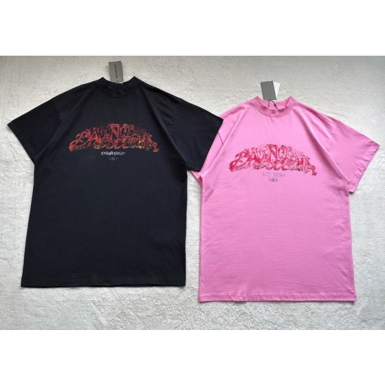 Balenciaga...🔥Flame floral print round neck and short sleeves