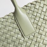 Bottega Veneta bv vegetable basket medium Travertine green #608810