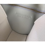 Bottega Veneta Cassette 5-panel lychee print white #666870