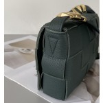 Bottega Veneta Cassette 5-panel lychee print Maple Brown #666870