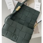 Bottega Veneta Cassette 5-panel lychee print Maple Brown #666870