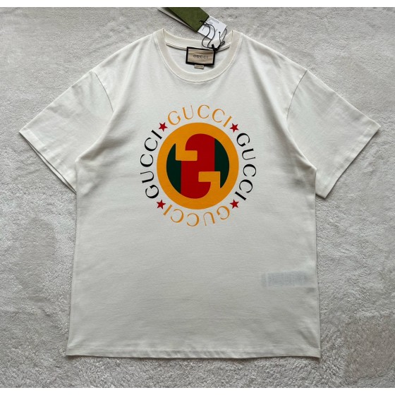 Gucci…Golden Circle Print Round Neck Short Sleeves