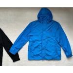 Burberry...Explosive new series of three-color horse knight jackets