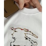 Burberry...Equestrian Concave-Convex Three-dimensional Double Layer Laser Embossed Embossed T-Shirt