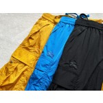 Burberry...New series of explosive three-color horse knight jackets