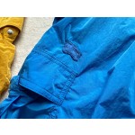 Burberry...New series of explosive three-color horse knight jackets