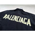 Balenciaga's explosive short-sleeved tape shirt