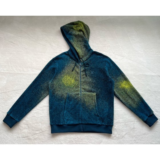 Louis Vuitton's latest gradient hooded zipper embroidery jacket