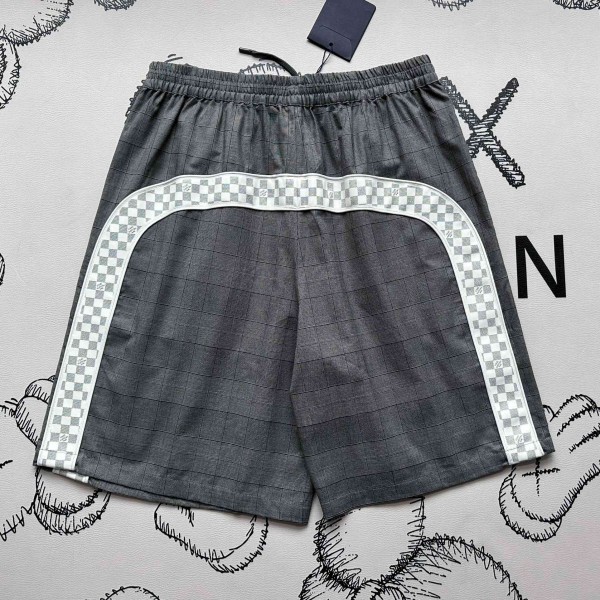 Louis Vuitton universal gray shorts with leather webbing