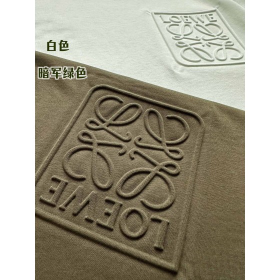 LoewE three-dimensional embossed large letter T-shirt