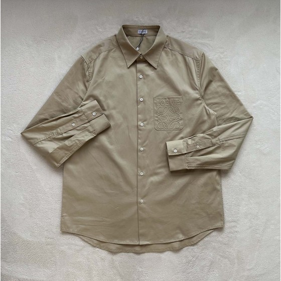 LoewE's latest explosive four-color three-dimensional embossed pocket shirt