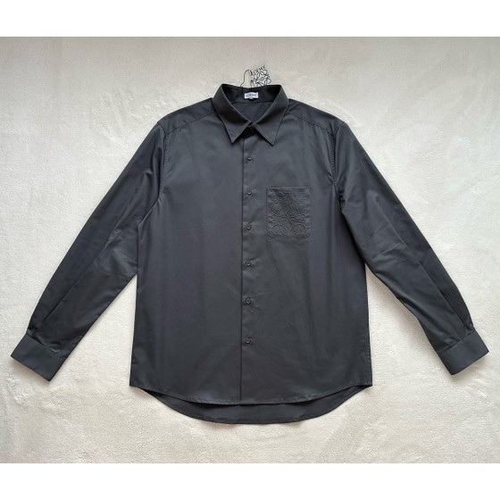 LoewE's latest explosive four-color three-dimensional embossed pocket shirt