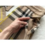 Burberry spring and summer latest classic check sheep wool blend sweater suit top