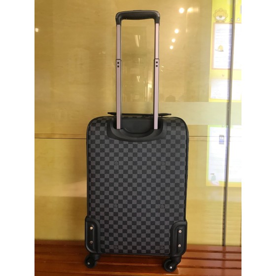 LOUIS VUITTON trapezoidal pull rod