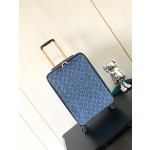 𝗖𝗛𝗔𝗡𝗘𝗟 Denim large double C trolley case