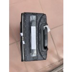 LOUIS VUITTON trapezoidal pull rod