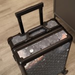 LOUIS VULTTON luggage / trolley case