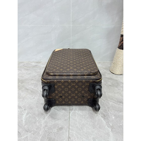 LOUIS VULTTON luggage / trolley case