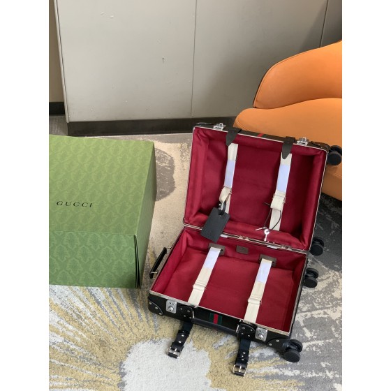 GUCCi trolley case