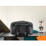 𝗖𝗛𝗔𝗡𝗘𝗟 trolley case