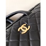 Western Europe 𝗖𝗛𝗔𝗡𝗘𝗟 Classic Lingel Box