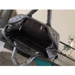 Western Europe 𝗖𝗛𝗔𝗡𝗘𝗟 classic nylon fabric trolley case