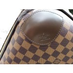 LOUIS VUITTON trapezoidal pull rod
