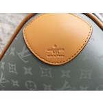 LOUIS VUITTON trapezoidal pull rod