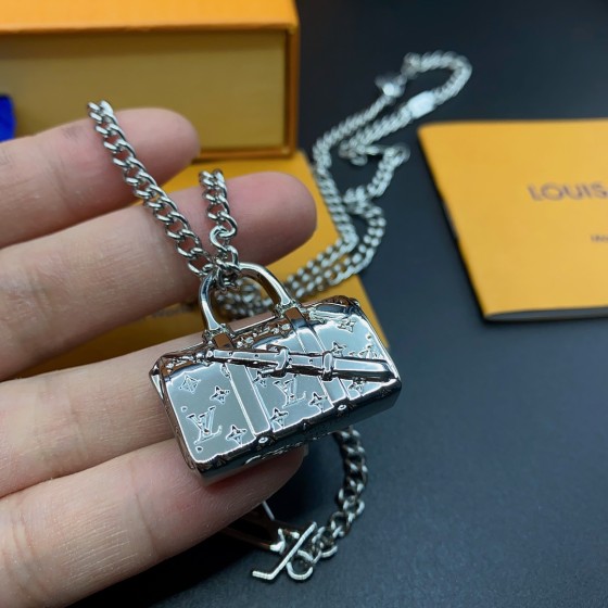 High-End Louis Vuitton Necklaces
