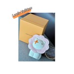 Can store coins Piggy bank