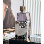 A hormonal challenge - a textured men's fragrance