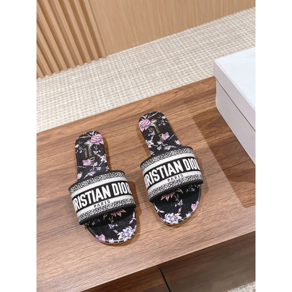DIOR Dior spring and summer new upgrade embroidery slippers