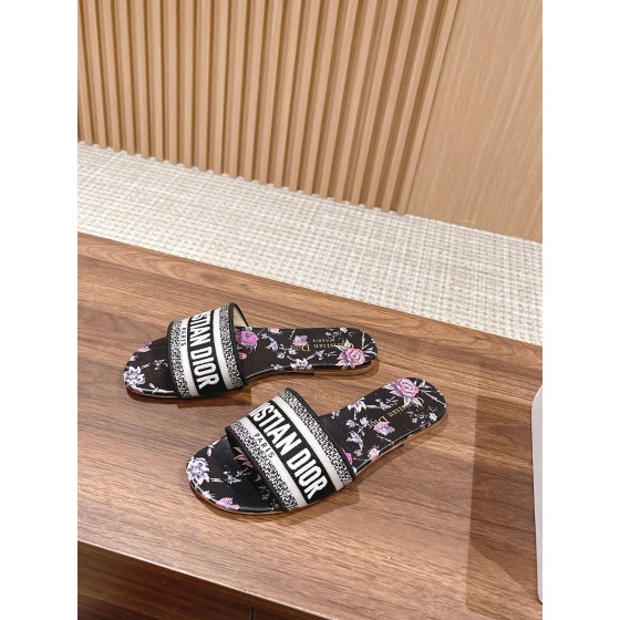 DIOR Dior spring and summer new upgrade embroidery slippers