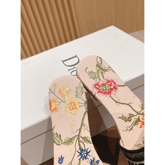 DIOR Dior spring and summer new upgrade embroidery slippers