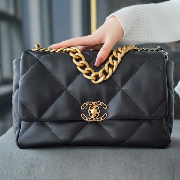 𝗖𝗛𝗔𝗡𝗘𝗟 ❶❾ 𝗕𝗔𝗚 Original lambskin series ❥ Genuine leather ❥ Medium ❥ Classic black